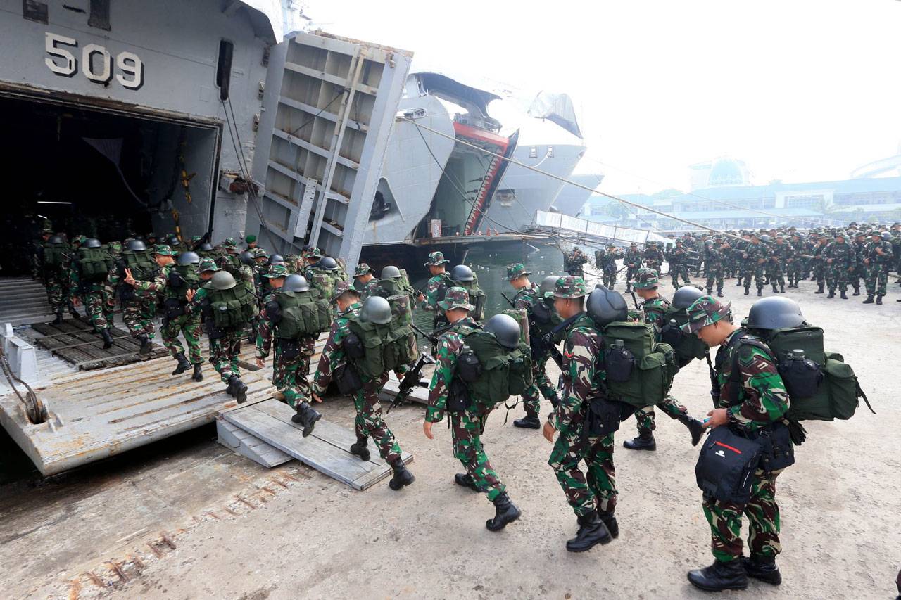TNI Kirim 1.300 Prajurit...