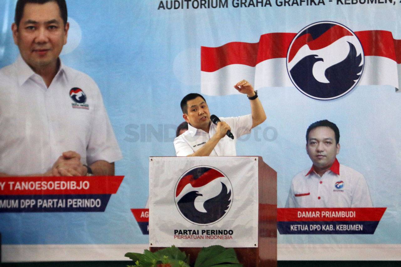 Hary Tanoesoedibjo Lantik...
