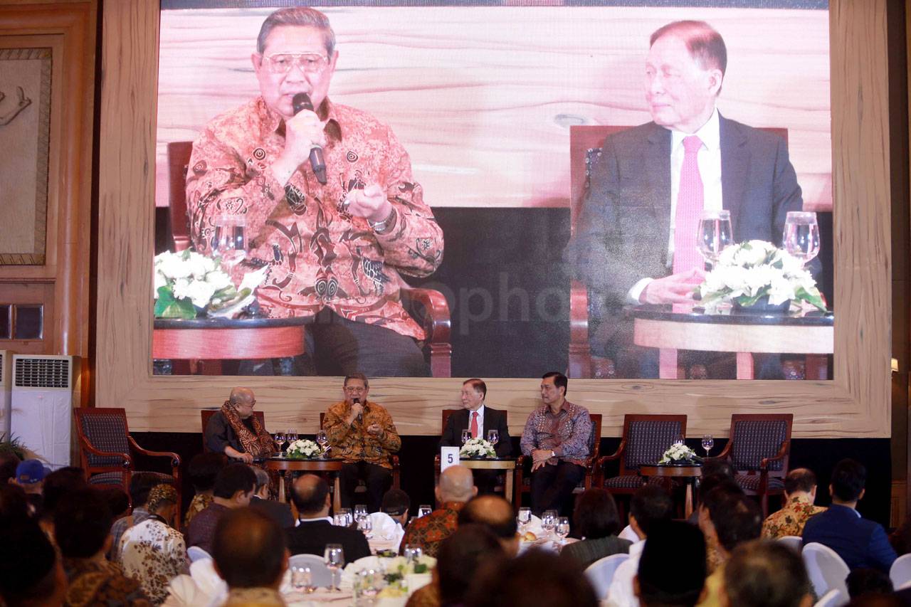 Jatuh Bangun Mochtar...