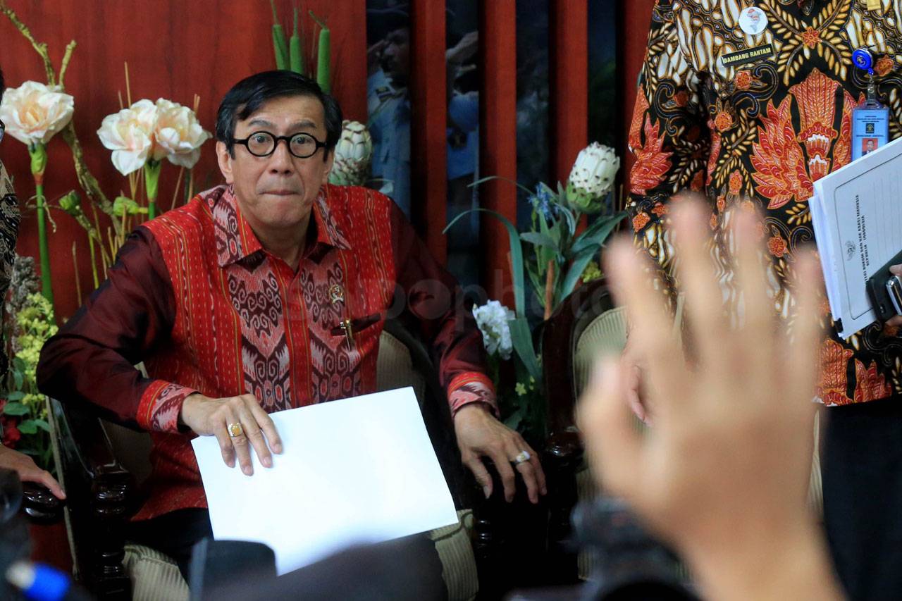 Menkumham Aktifkan Lagi...