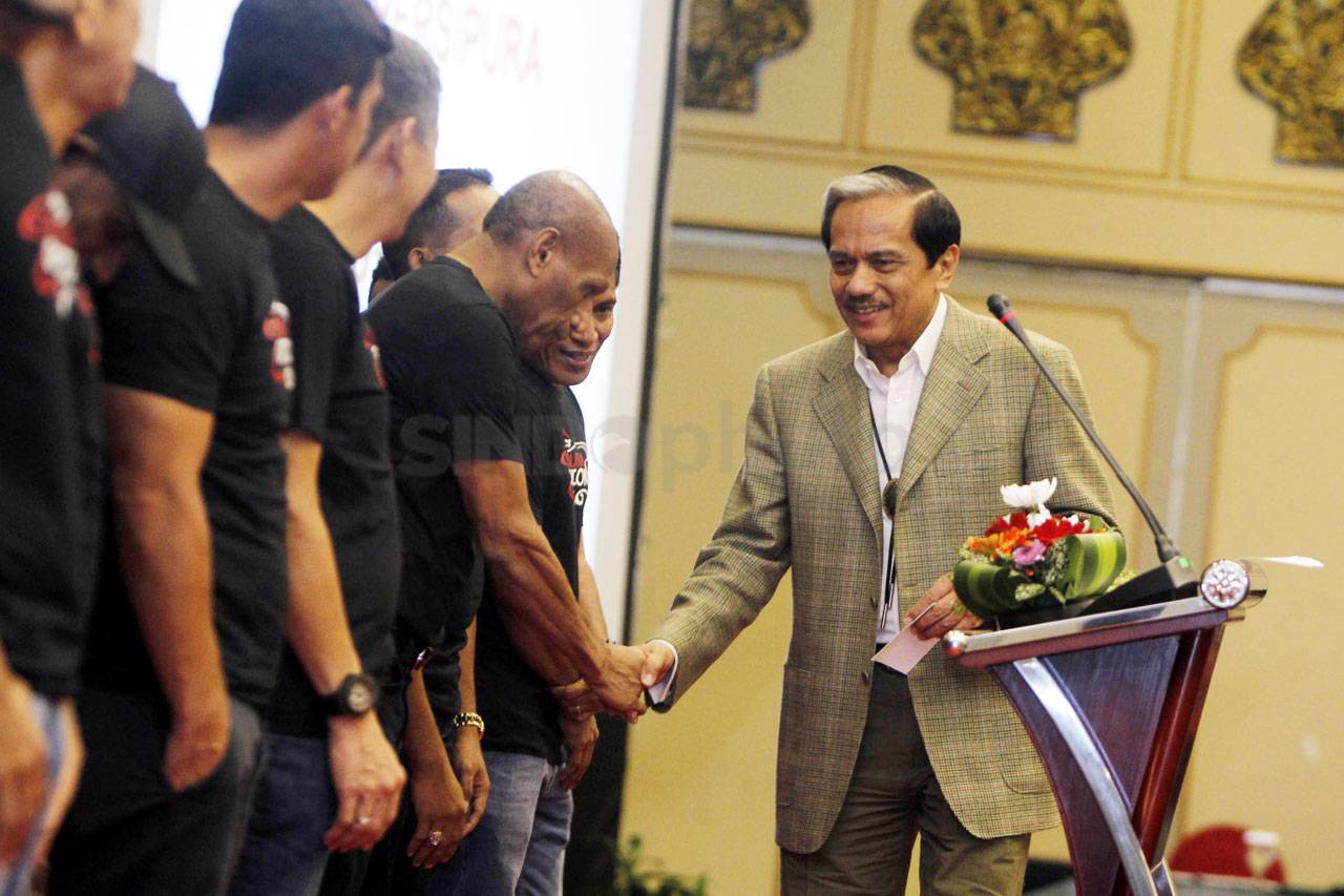 Freeport Indonesia Serahkan...