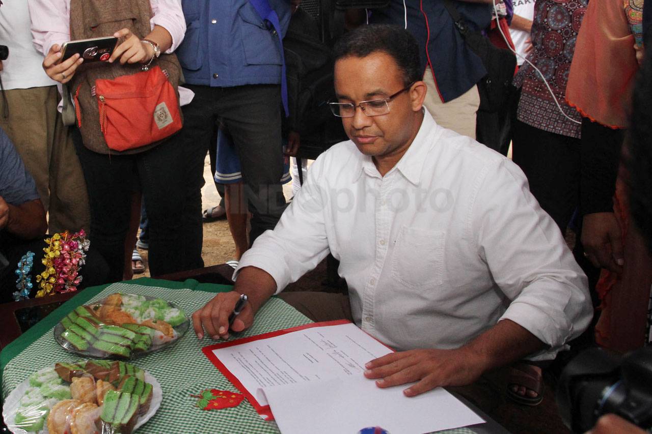Anies Baswedan Hadiri...