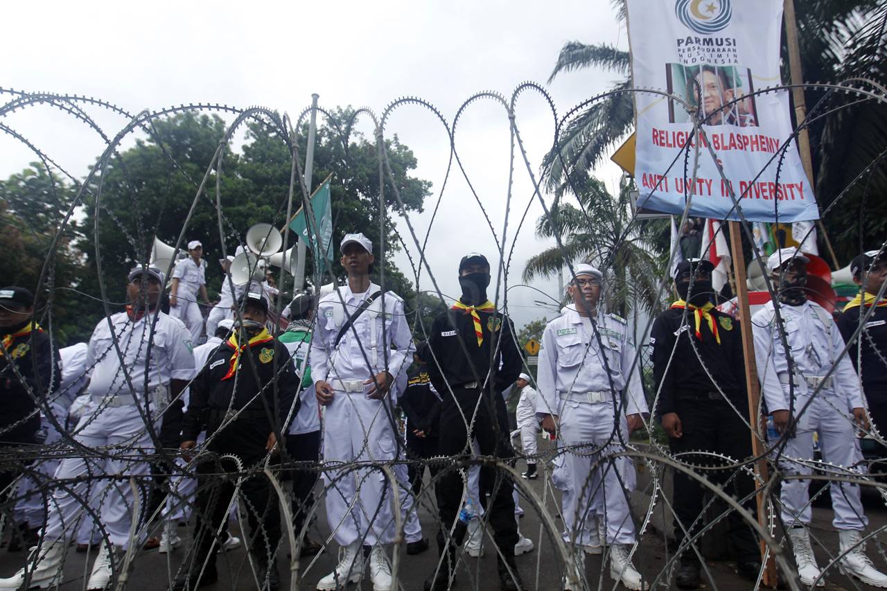 Jelang Sidang Ahok,...