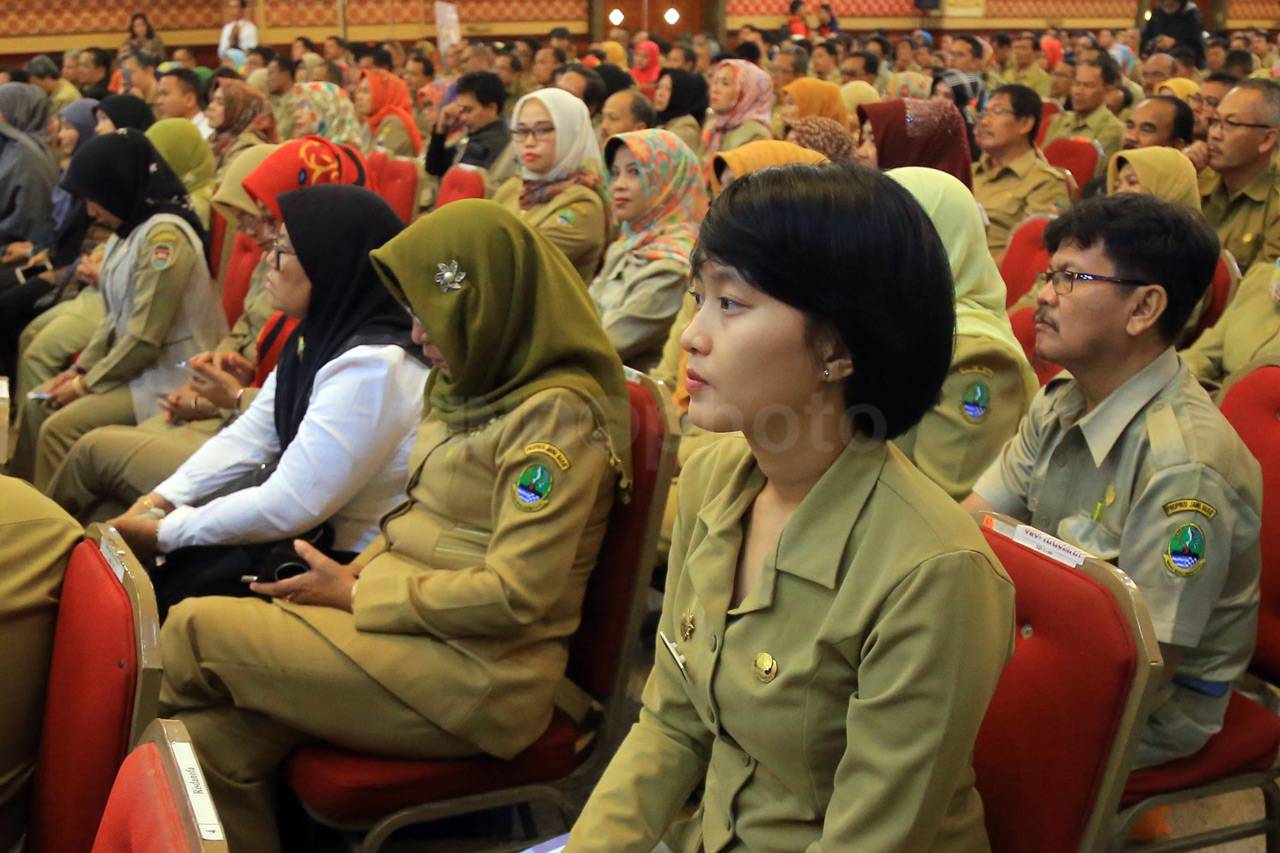 Penyerahan Alih Kelola...