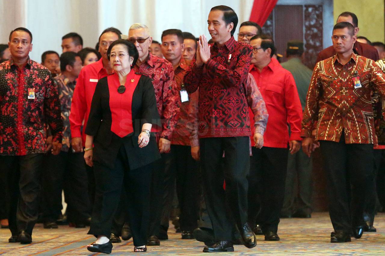 Presiden Jokowi Hadiri...