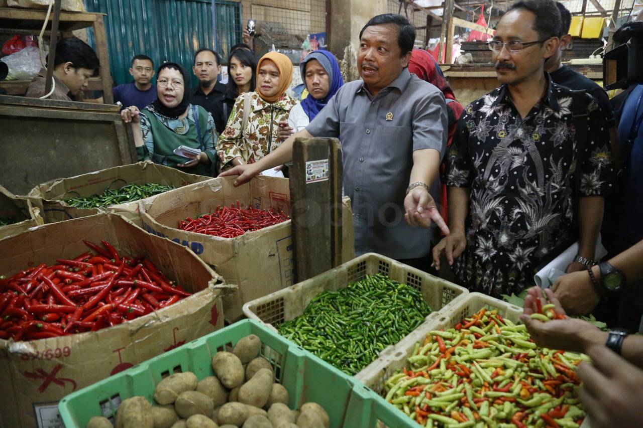 Cek Harga Cabai, Wakil...