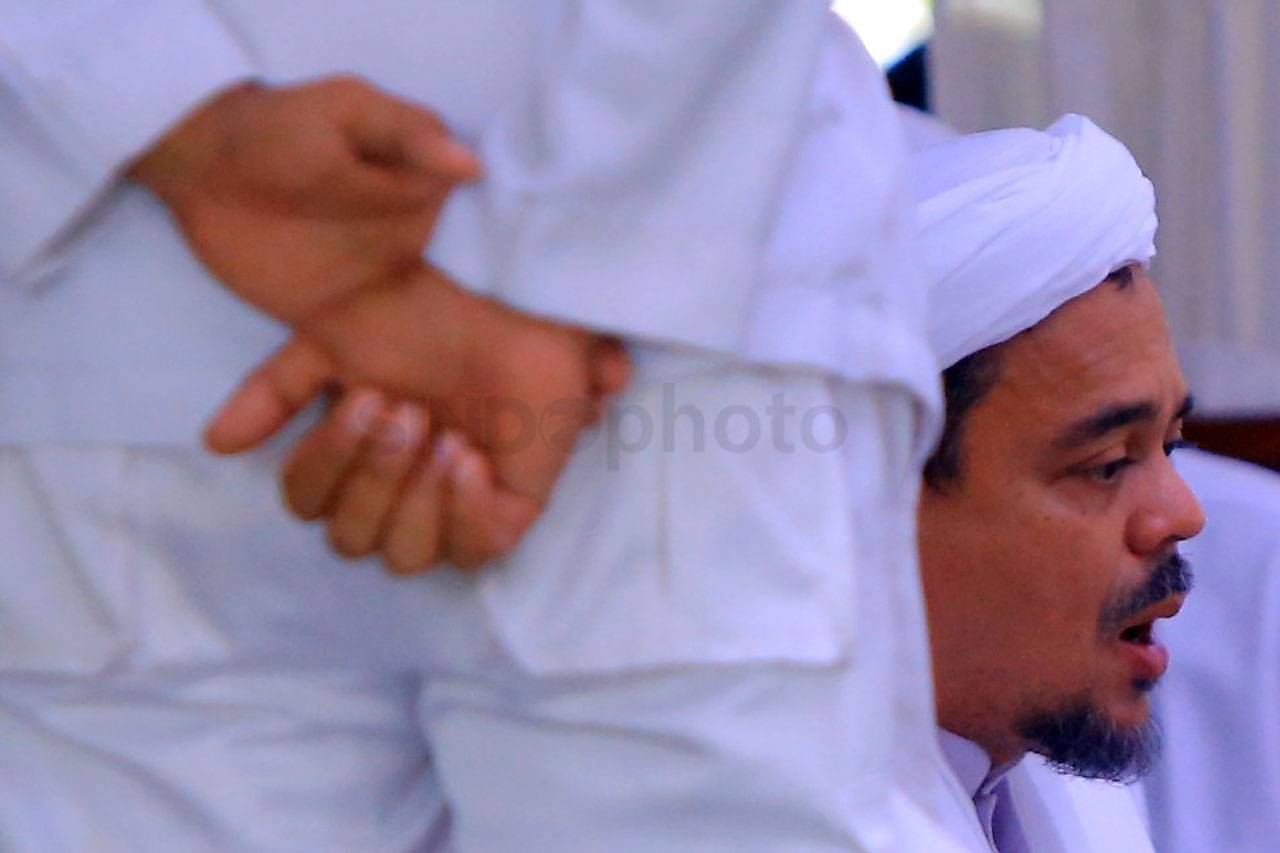 Dilaporkan Sukmawati,...