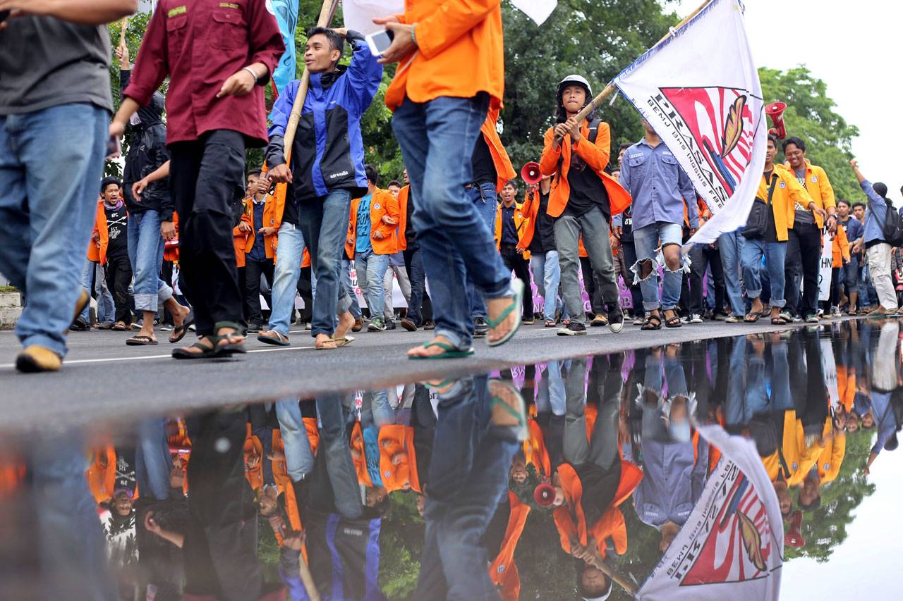 Mahasiswa di Makassar...