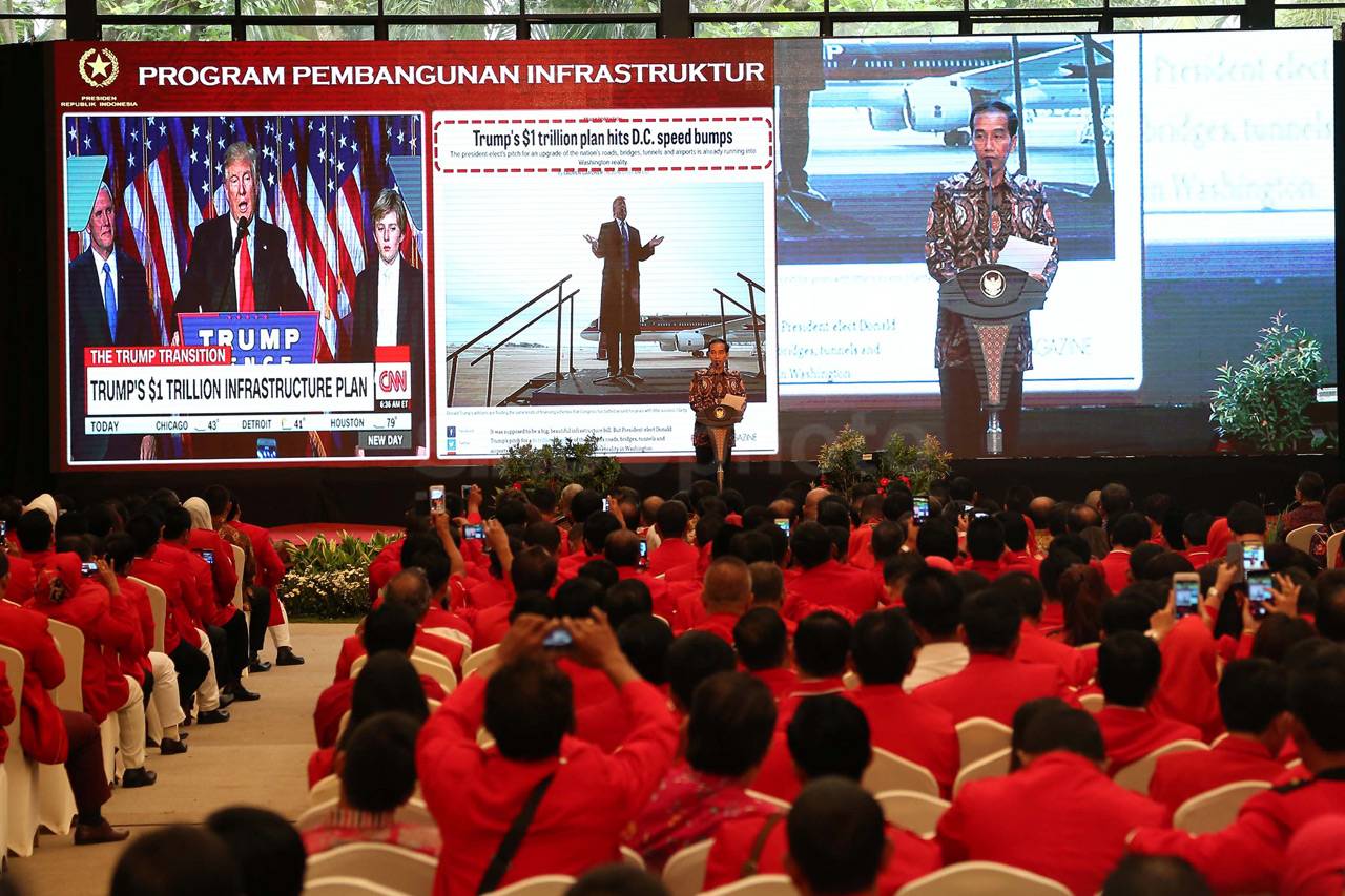 Presiden Jokowi Hadiri...