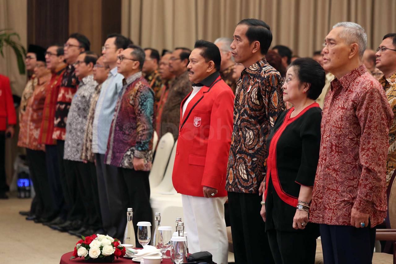 Presiden Jokowi Hadiri...