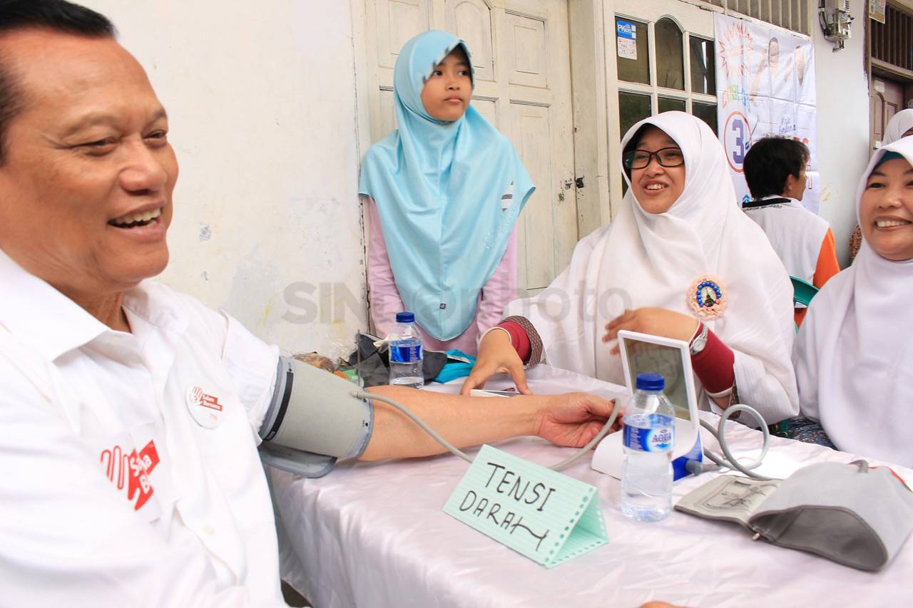 PKS Gelar Baksos Anies-Sandi