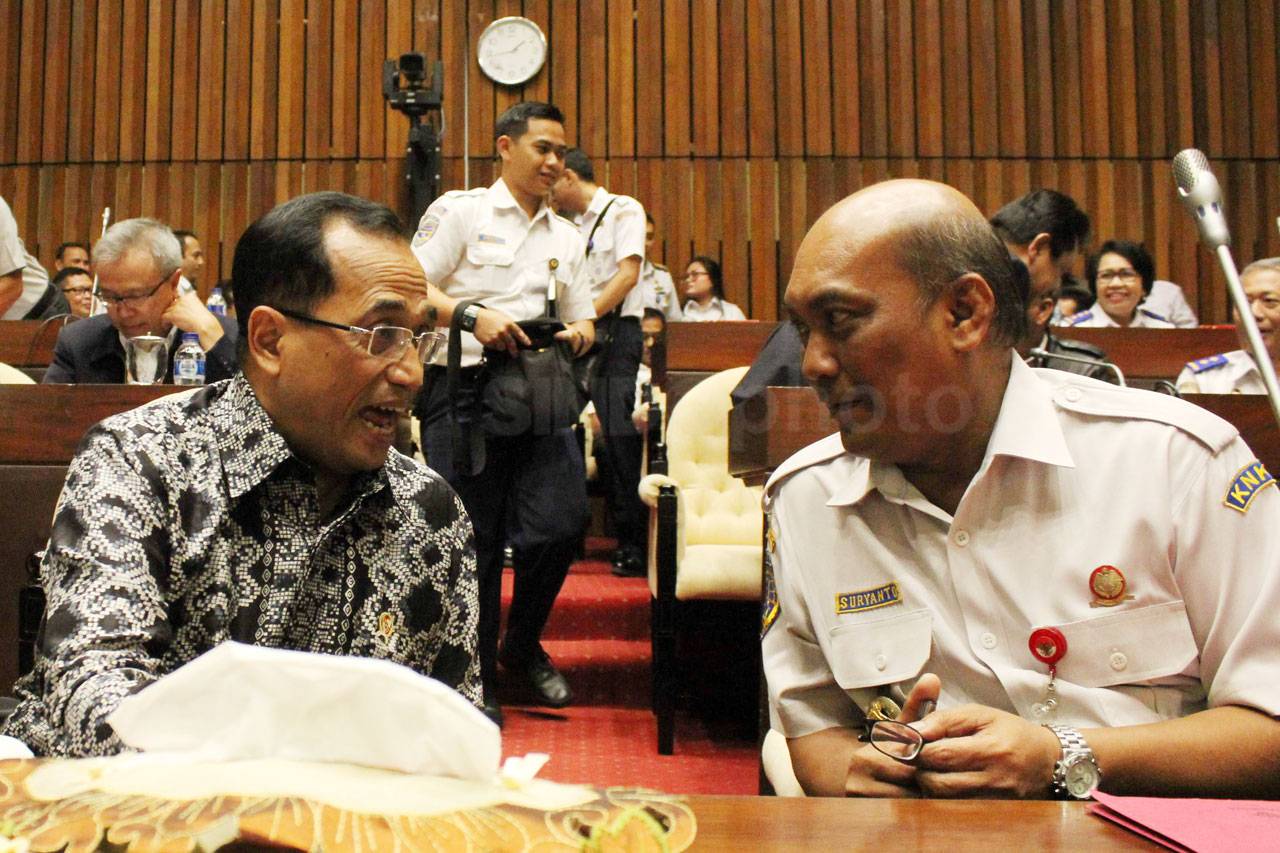 Komisi V DPR Panggil...
