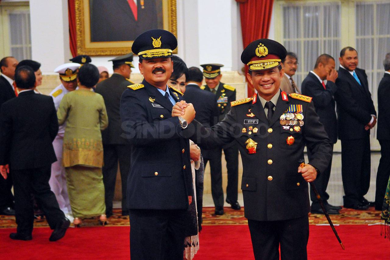 Presiden Jokowi Lantik...