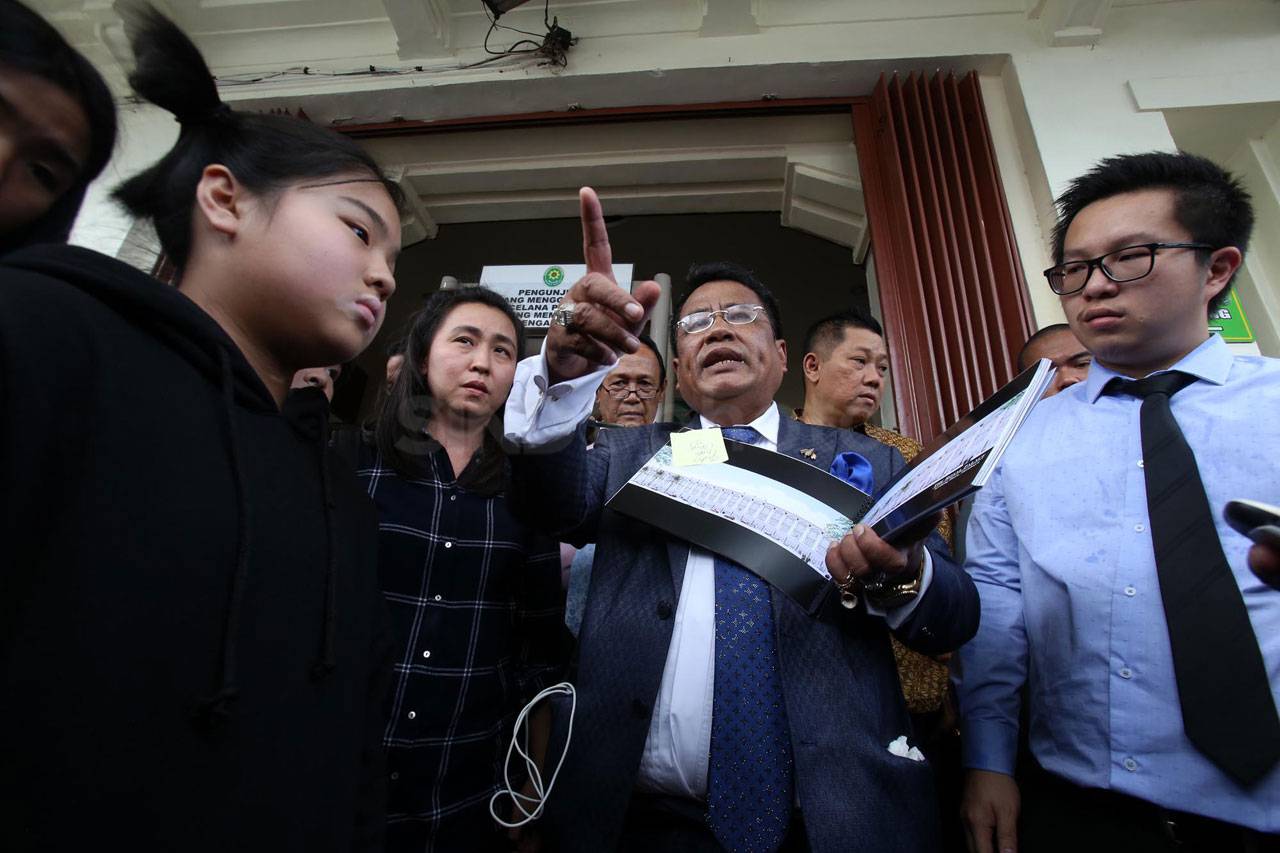 Gunawan Angka Widjaja...