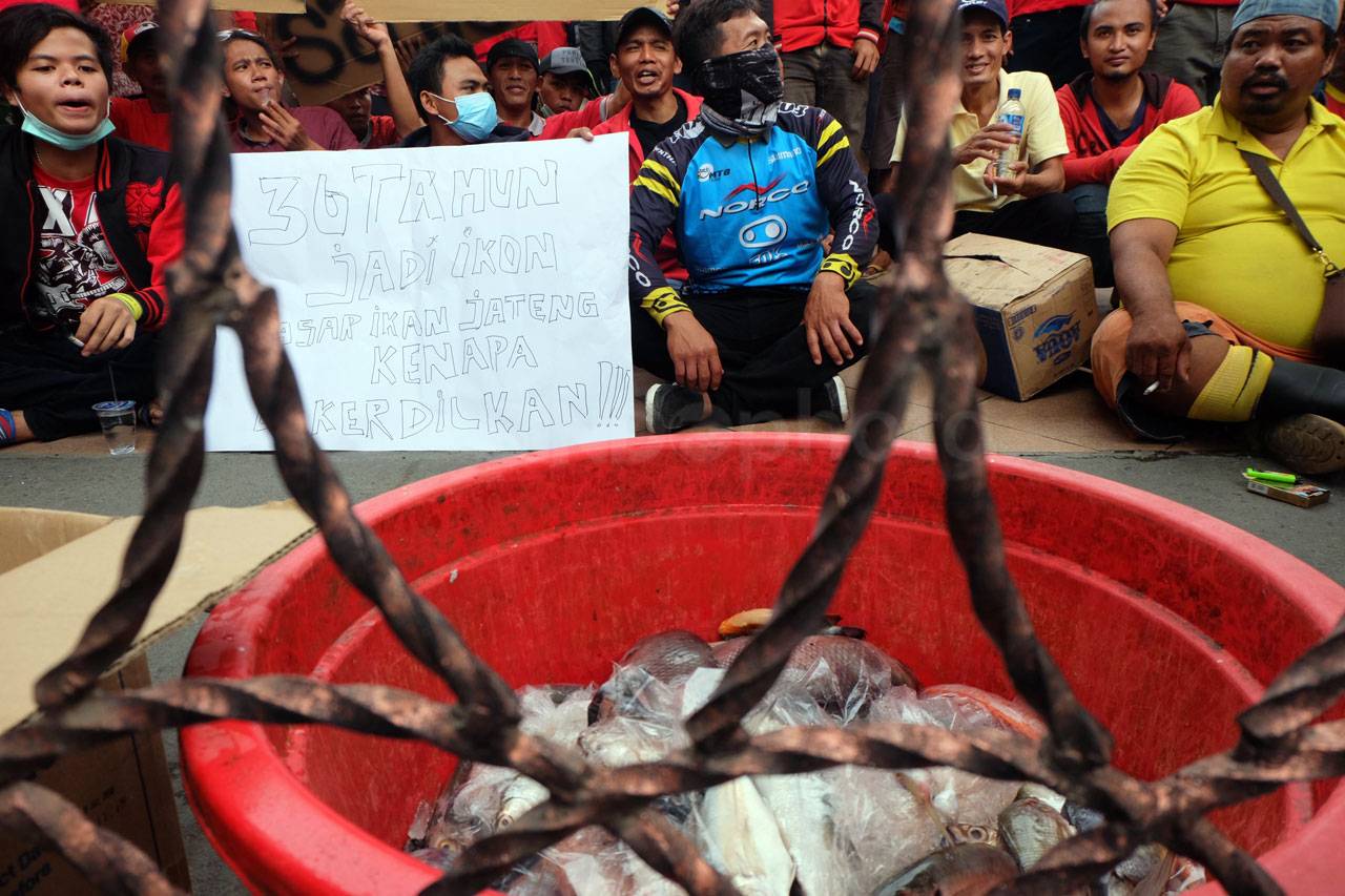 Pedagang Ikan Basah...