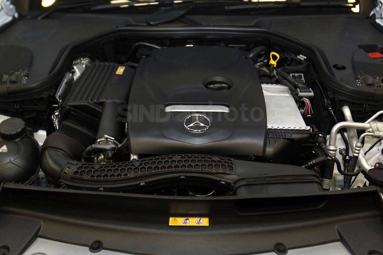 Mercedes Benz The New...