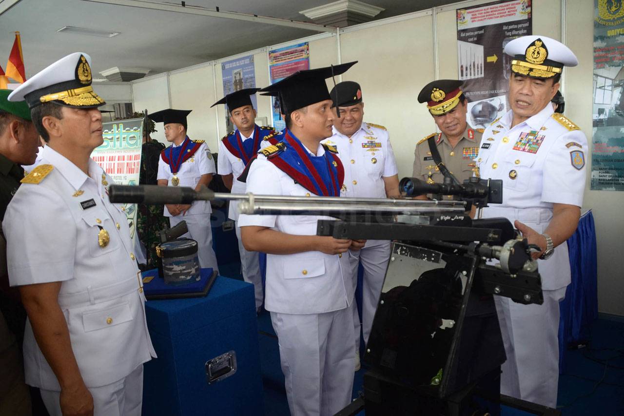 KSAL Mewisuda Lulusan...