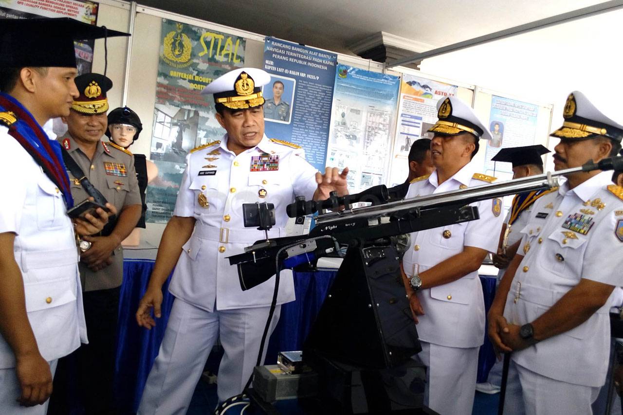 KSAL Mewisuda Lulusan...