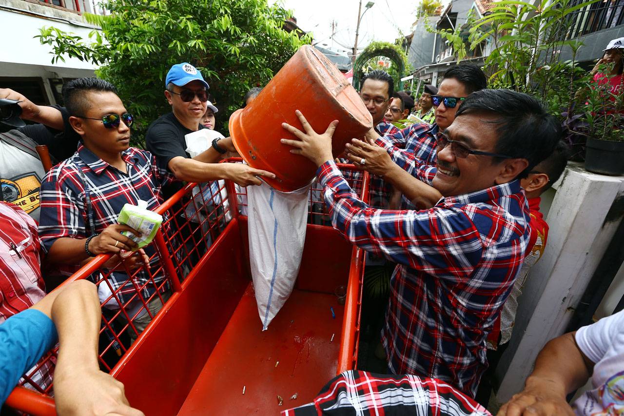 Cawagub Djarot Ikut...