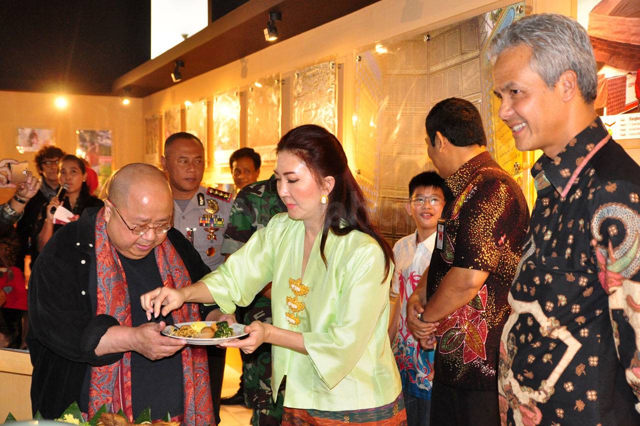 Ganjar Pranowo Resmikan...