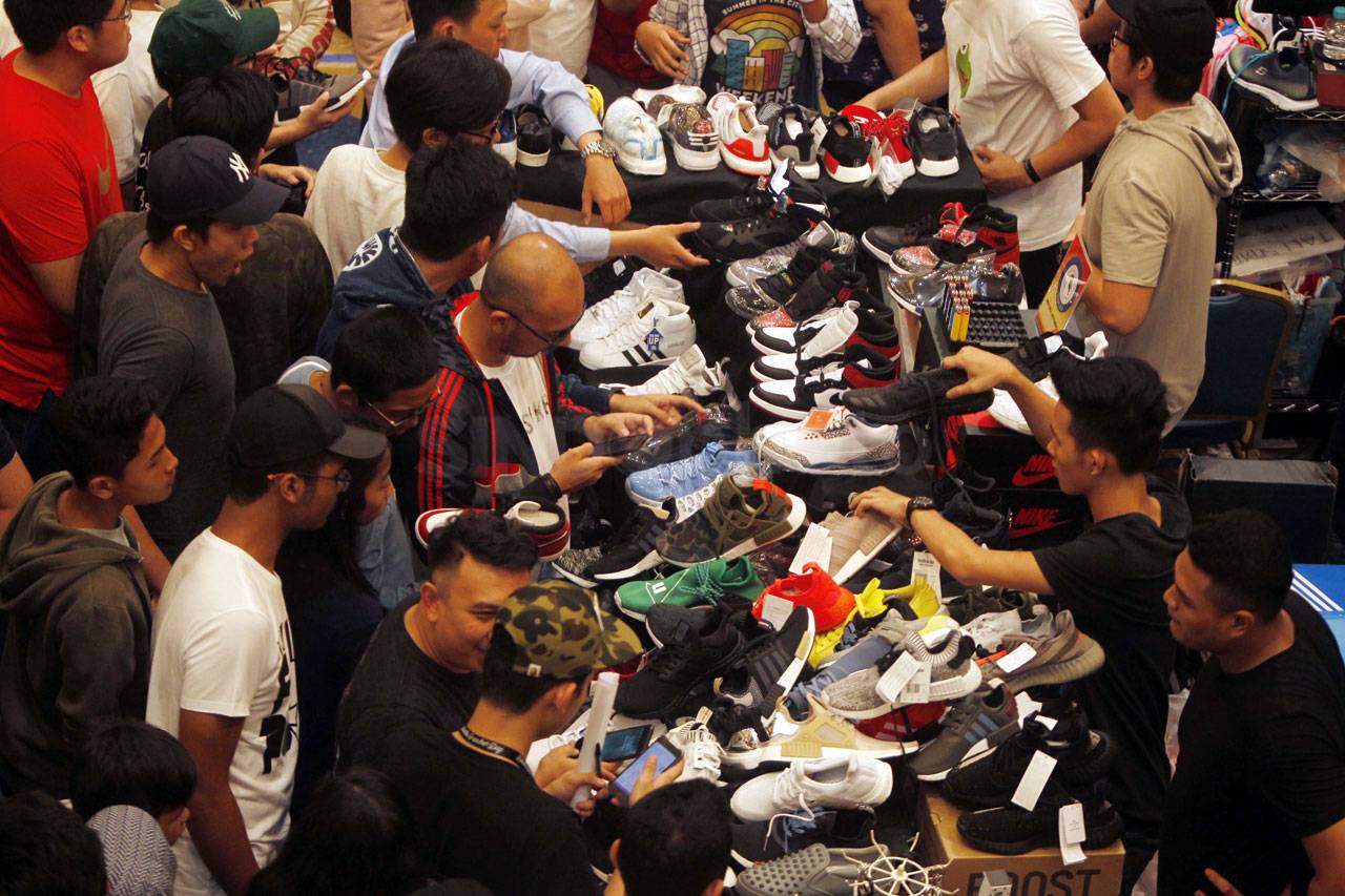 Berburu Sepatu di Jakarta...