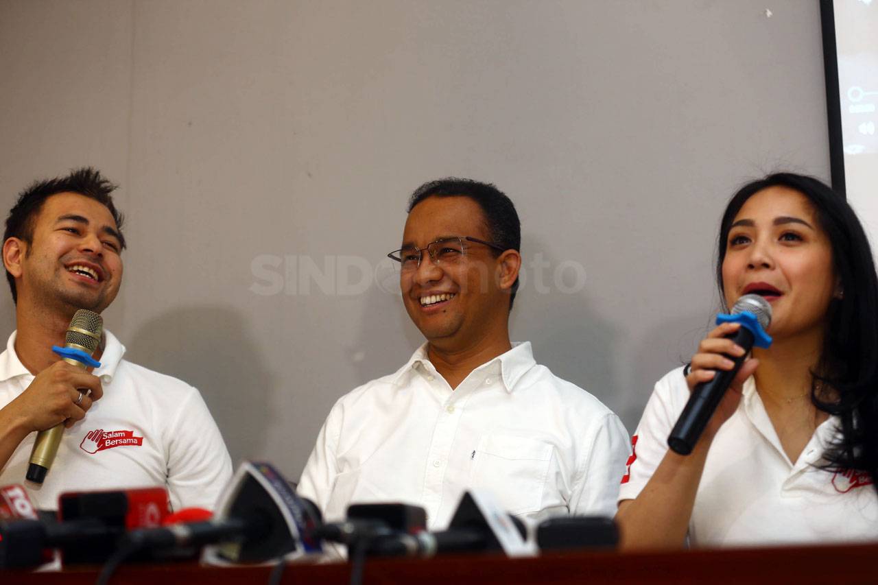 Cagub Anies Hadiri Peluncuran...
