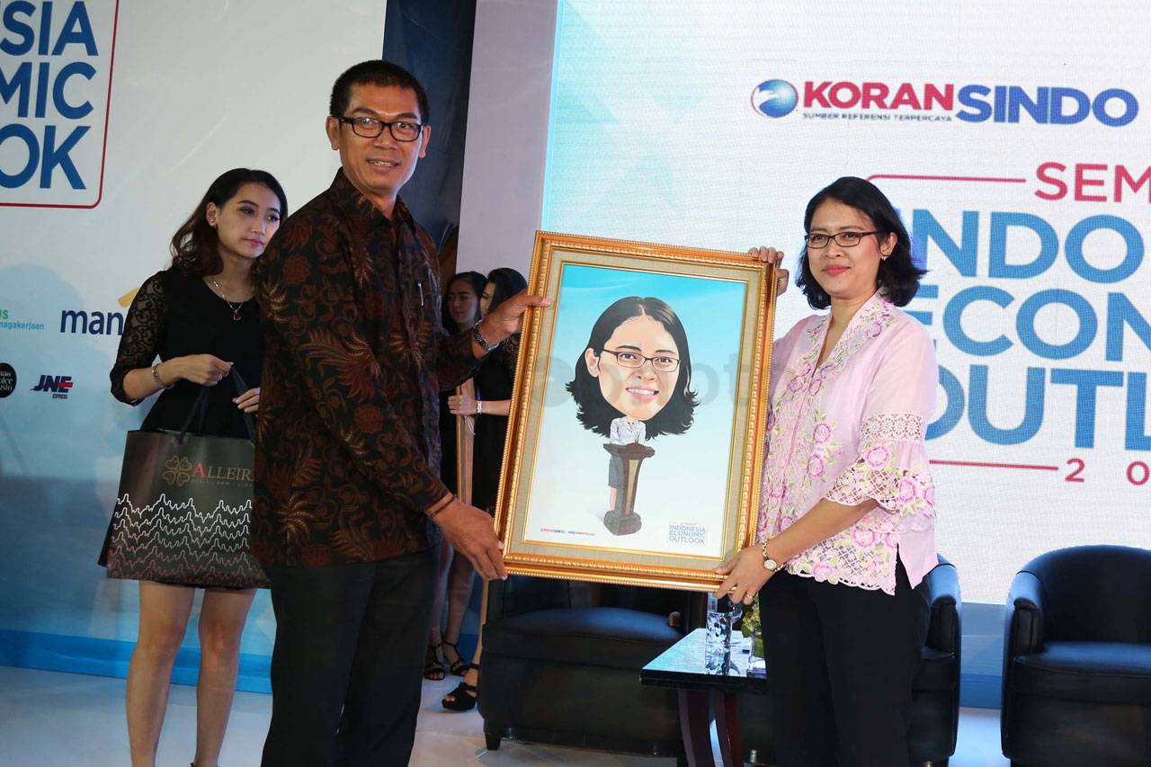 Kepala Daerah Bicara...