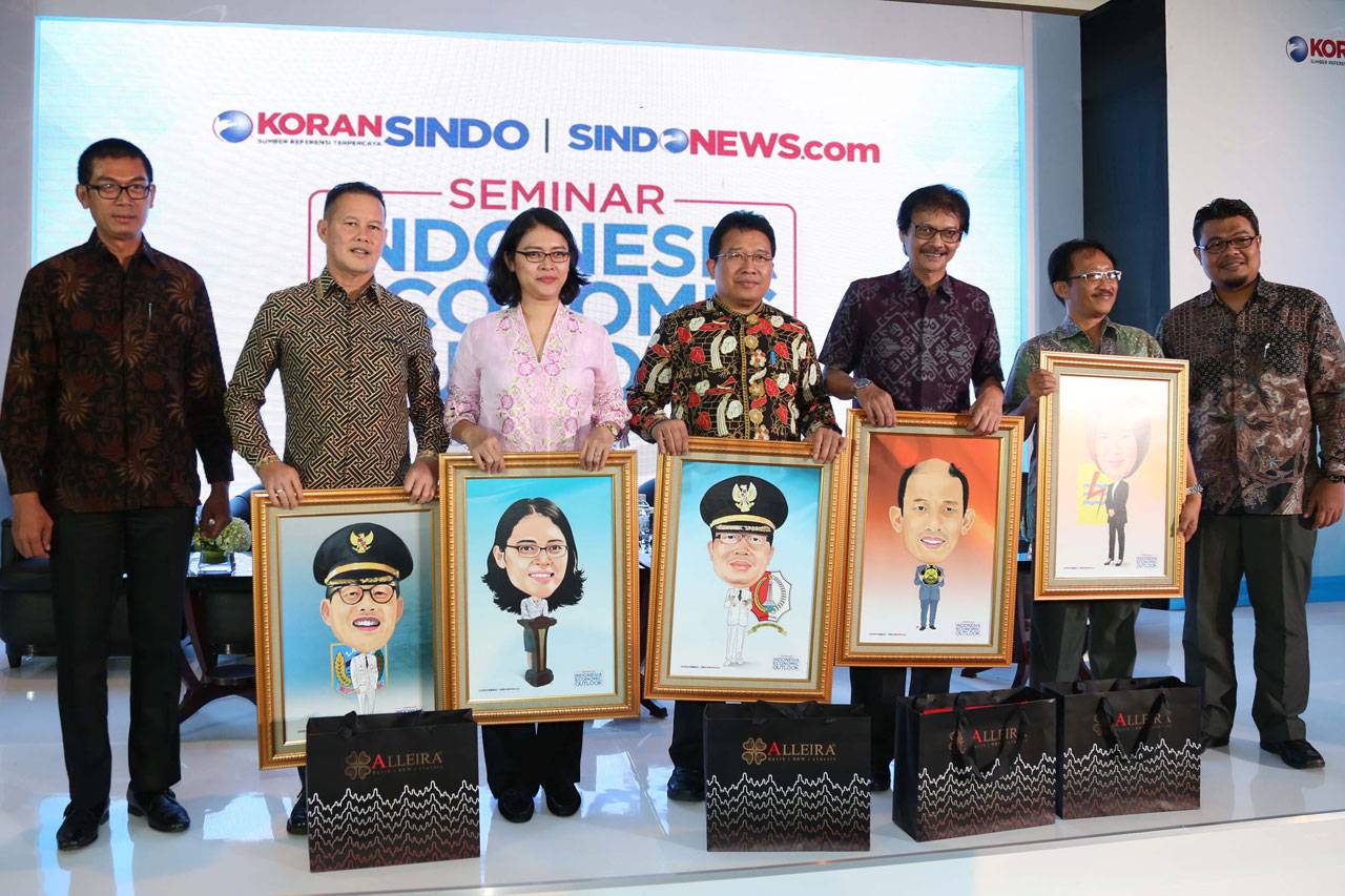 Kepala Daerah Bicara...
