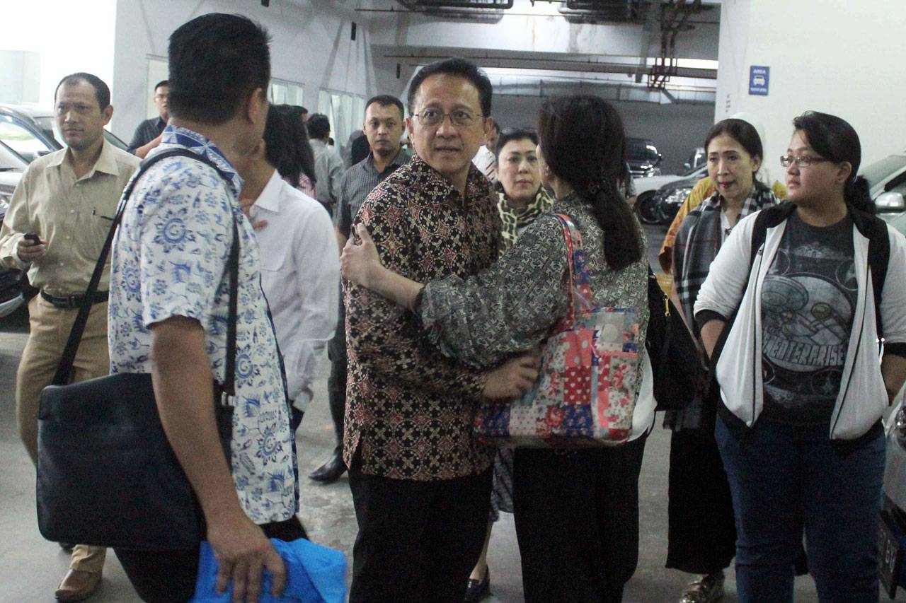 Irman Gusman Dituntut...