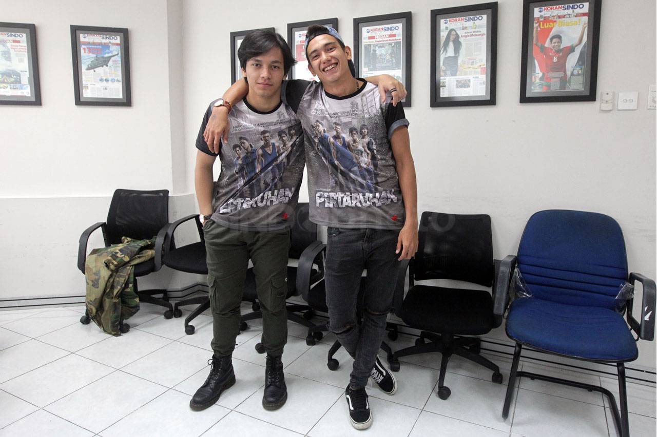 Adipati Dolken dan Jefri...