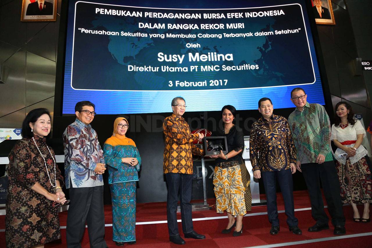 MNC Securities Pecahkan...