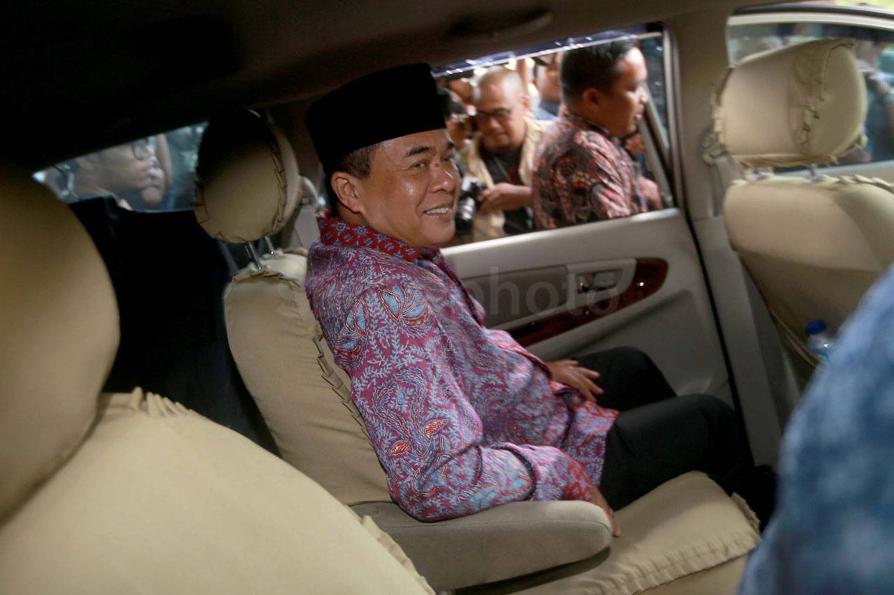 KPK Juga Periksa Ade...