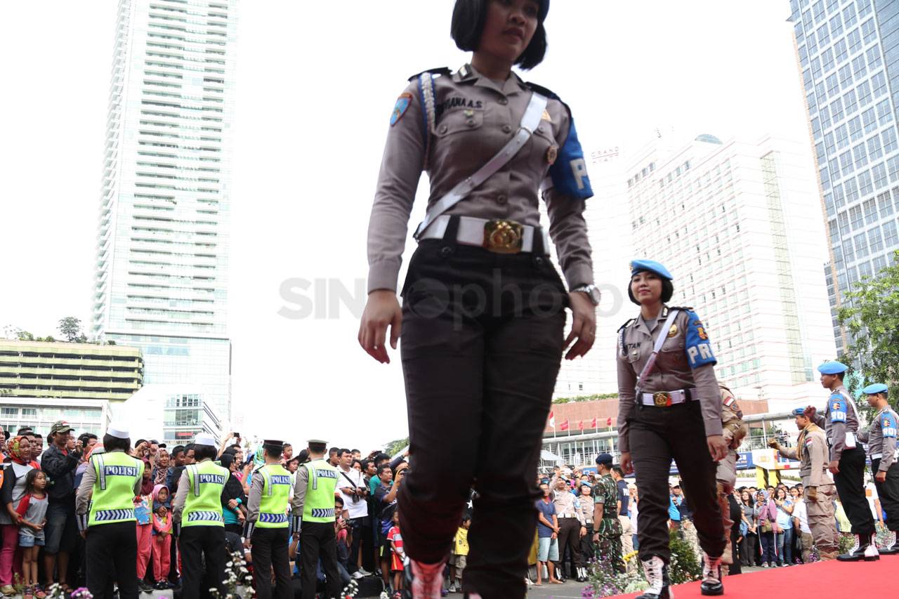 Polri Gelar Sosialisasi...