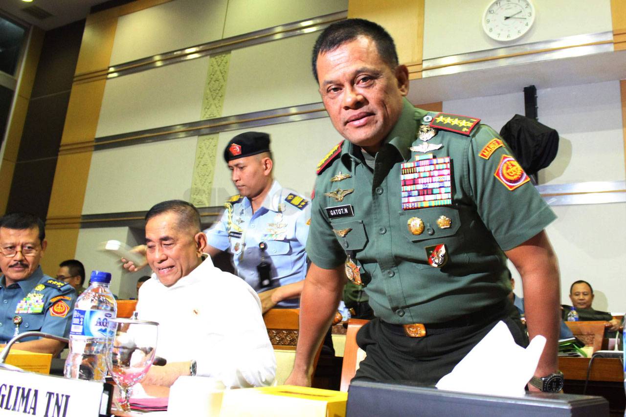 Menhan dan Panglima...