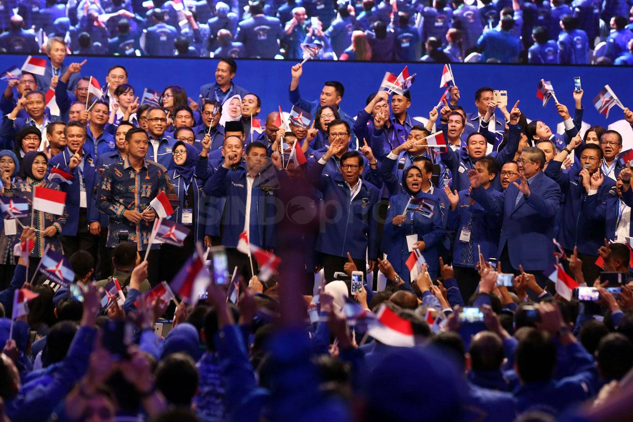 SBY Hadiri Dies Natalis...