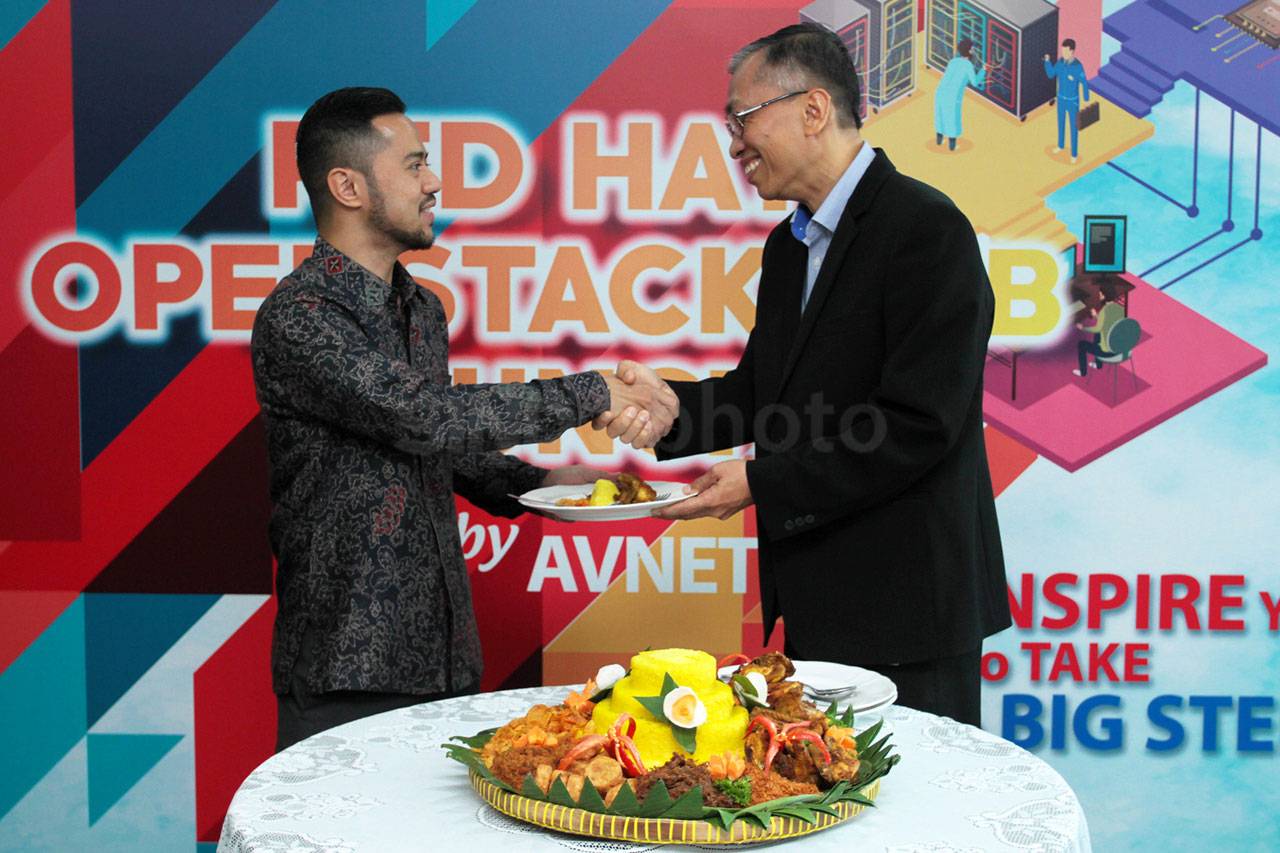 Avnet Luncurkan Red...