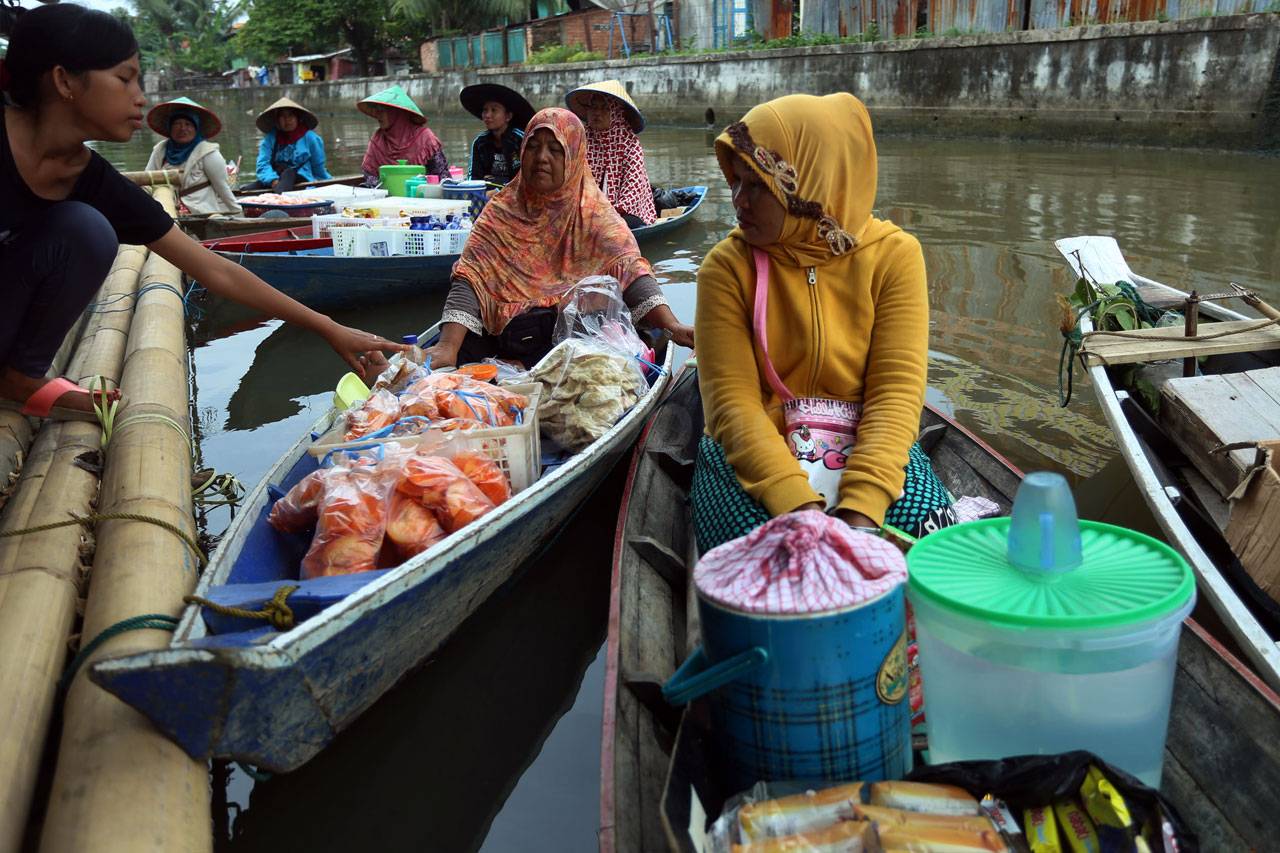 Jajanan Pasar Terapung...
