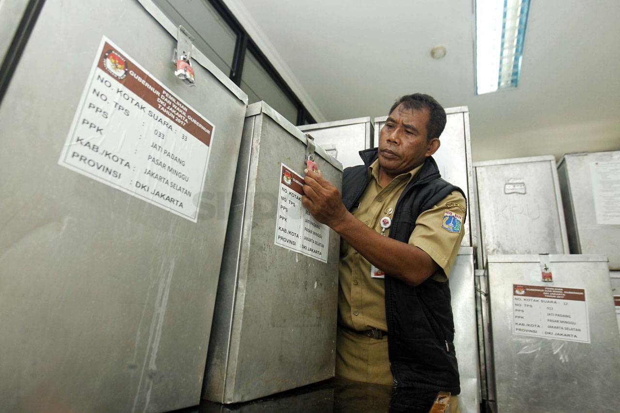 Logistik Pilkada DKI...