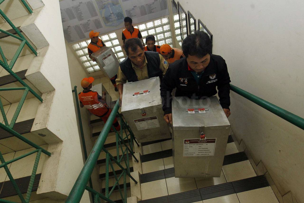 Logistik Pilkada DKI...