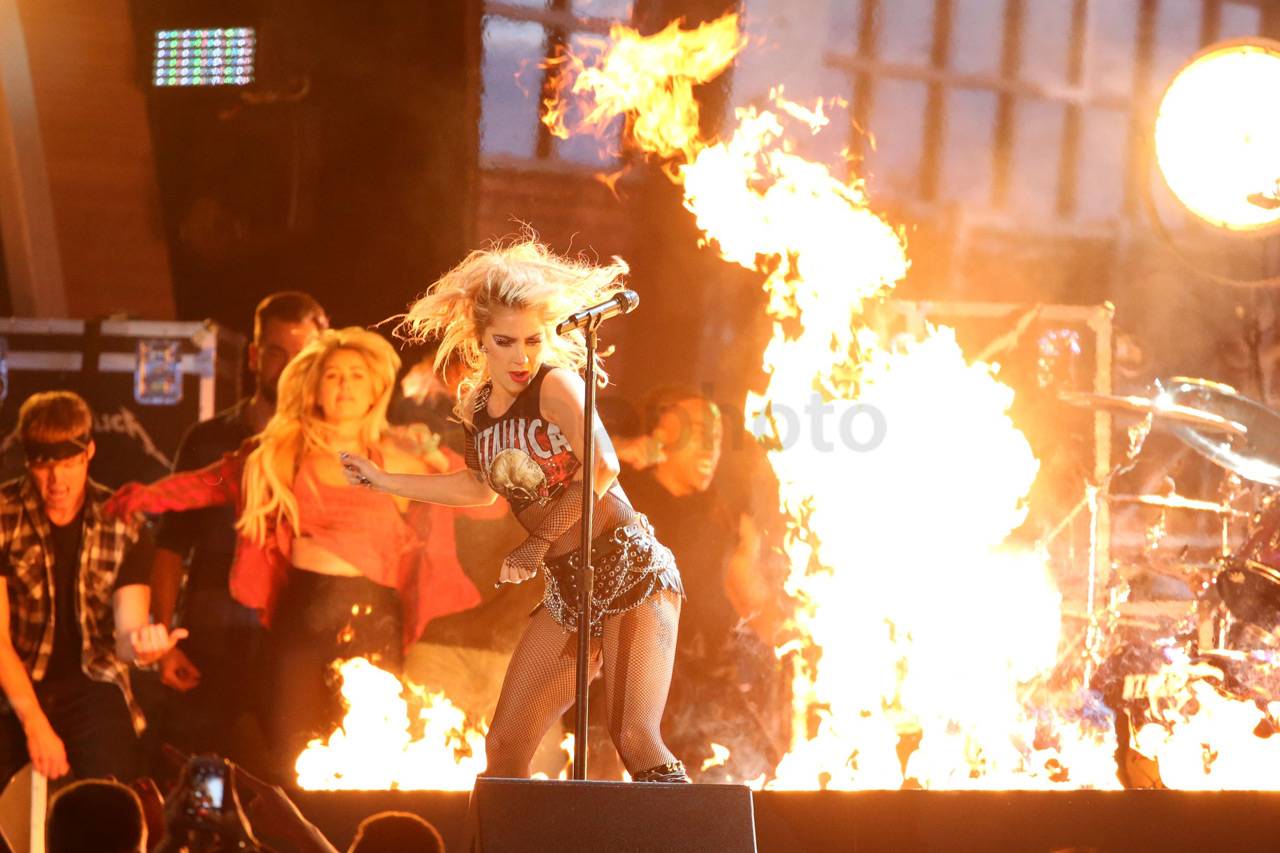Metallica dan Lady Gaga...