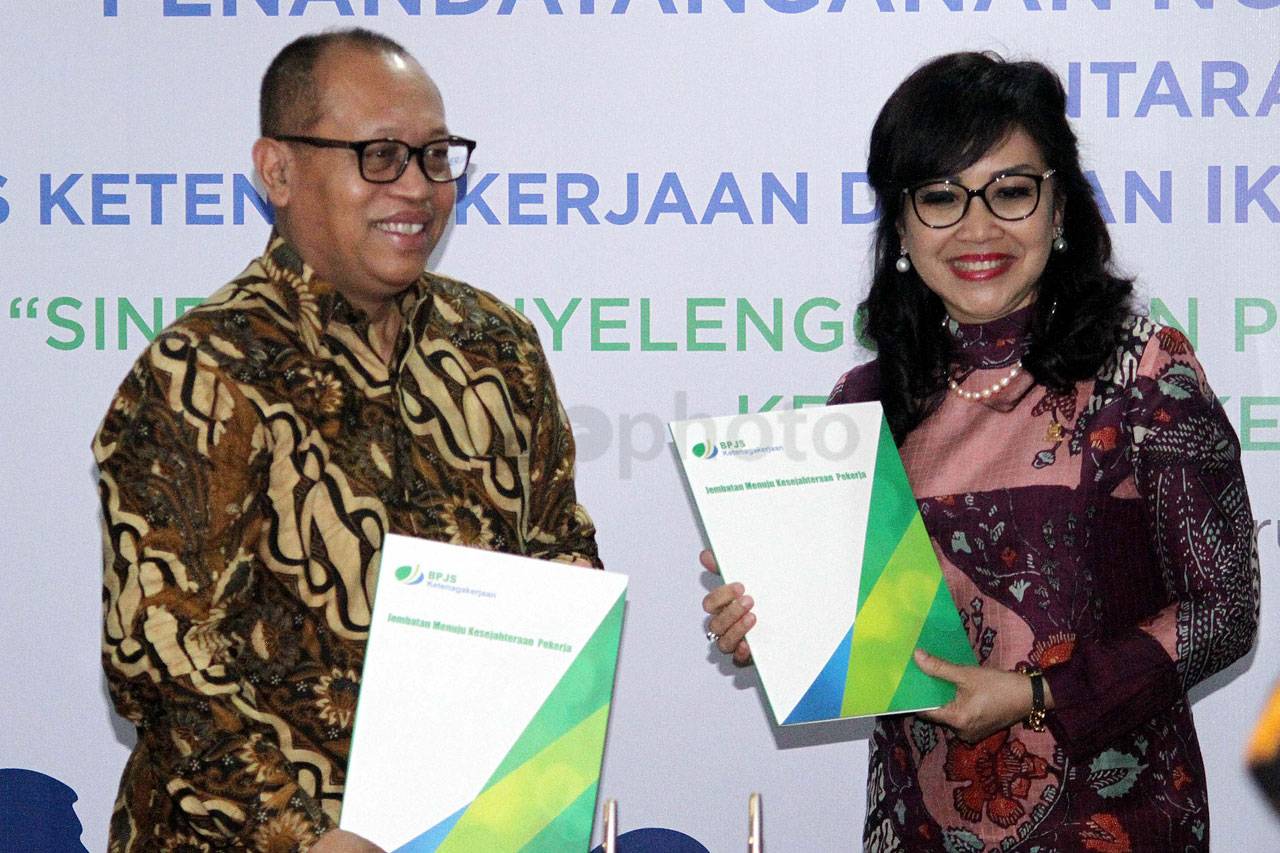 16.000 Notaris Dapatkan...