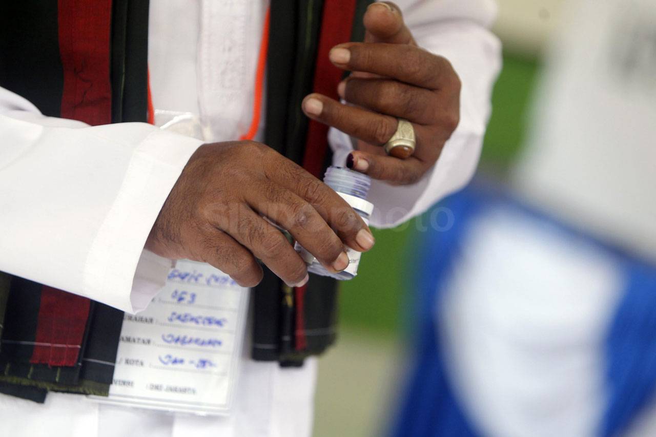 Boneka Ondel-Ondel Menghiasi...