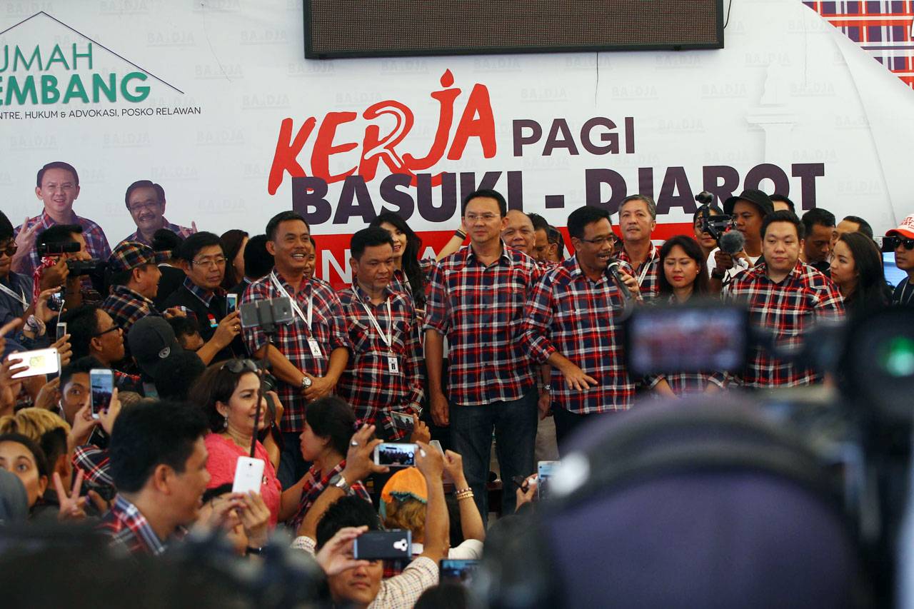 Ahok-Djarot Rayakan...