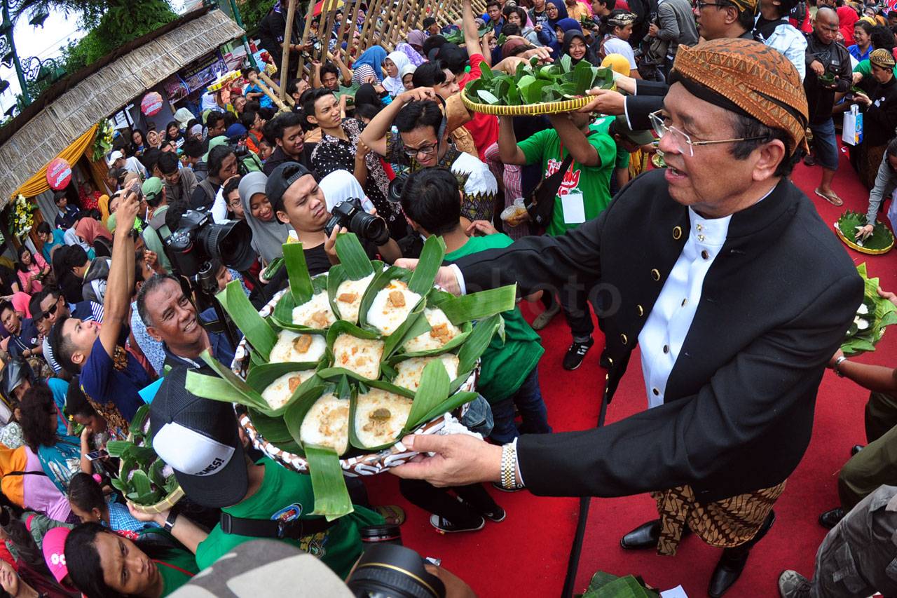 Festival Jenang HUT...