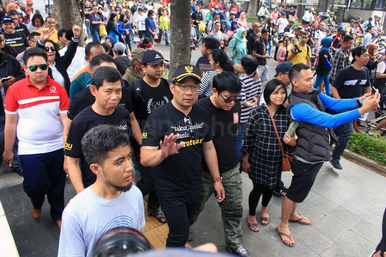 Ridwan Kamil Resmikan...