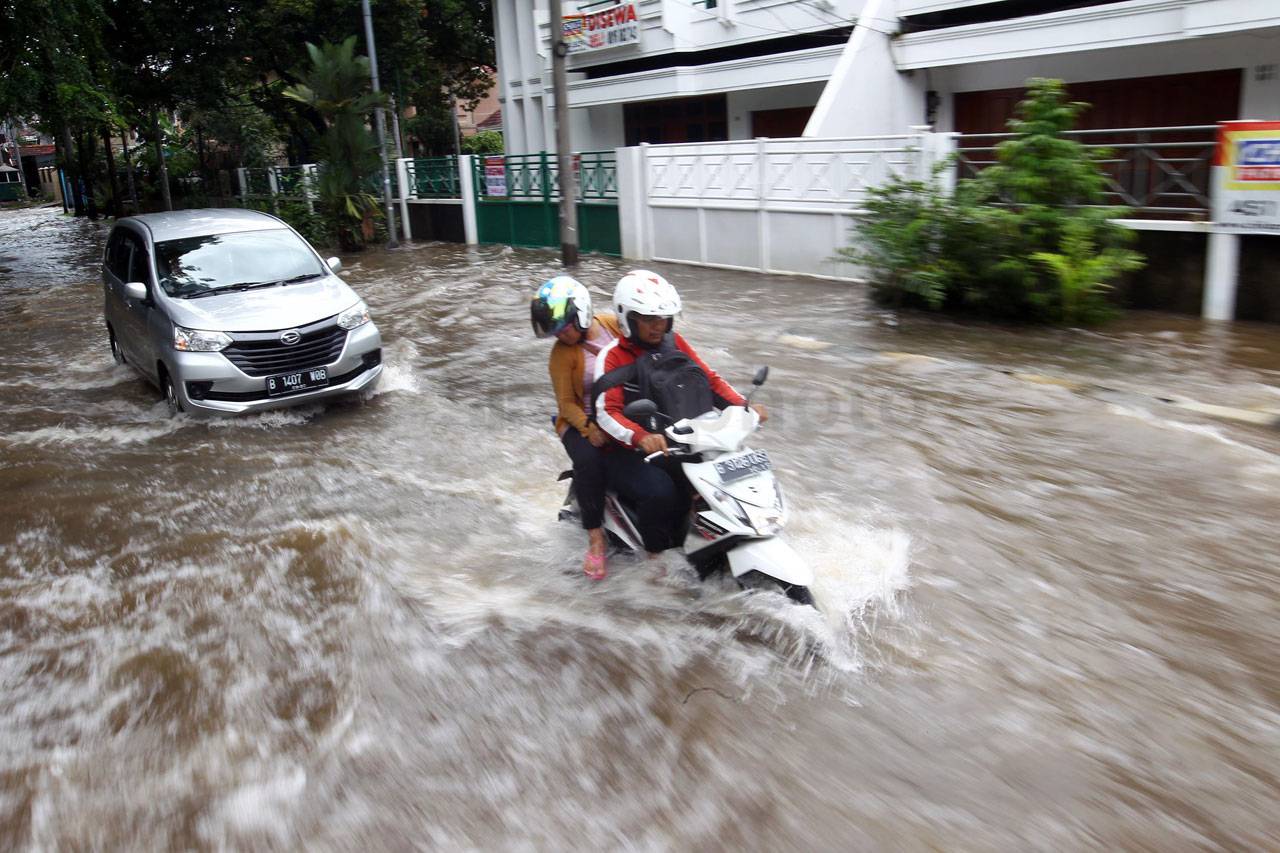 Kawasan Kelapa Gading...