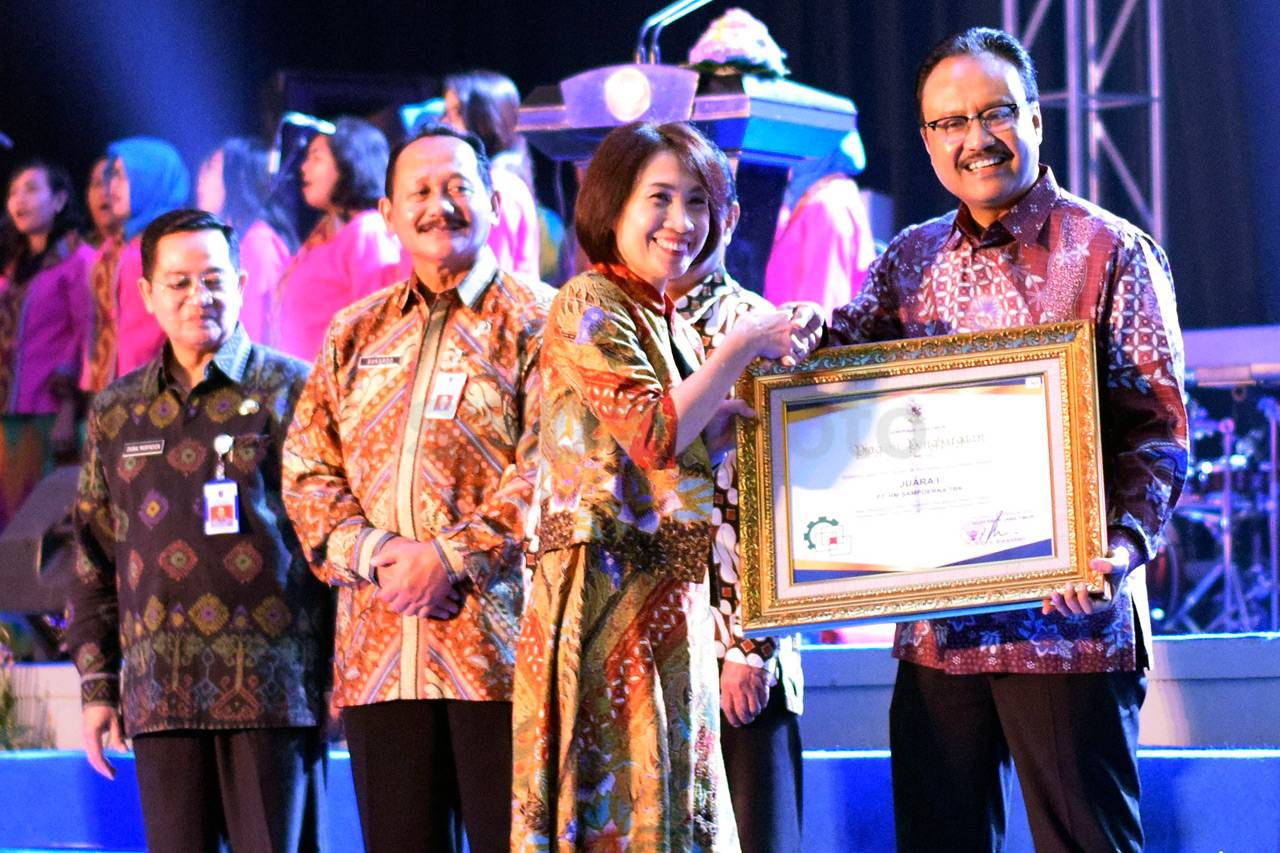 Sampoerna Raih Penghargaan...