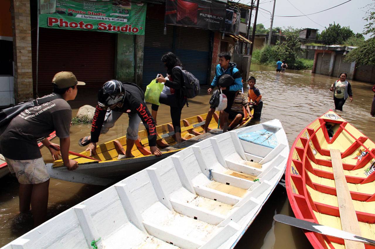 Tiga Kecamatan di Kabupaten...