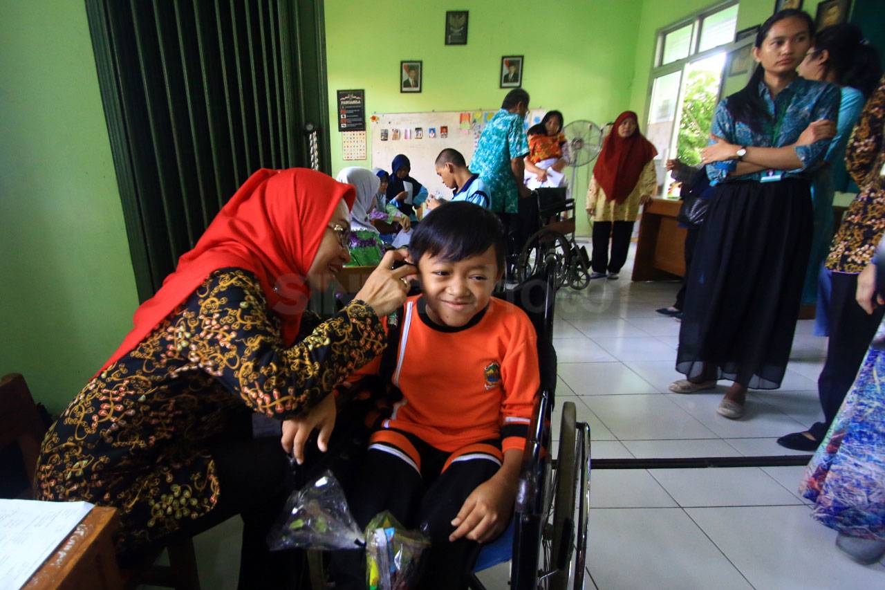 Siswa SLB Negeri Semarang...