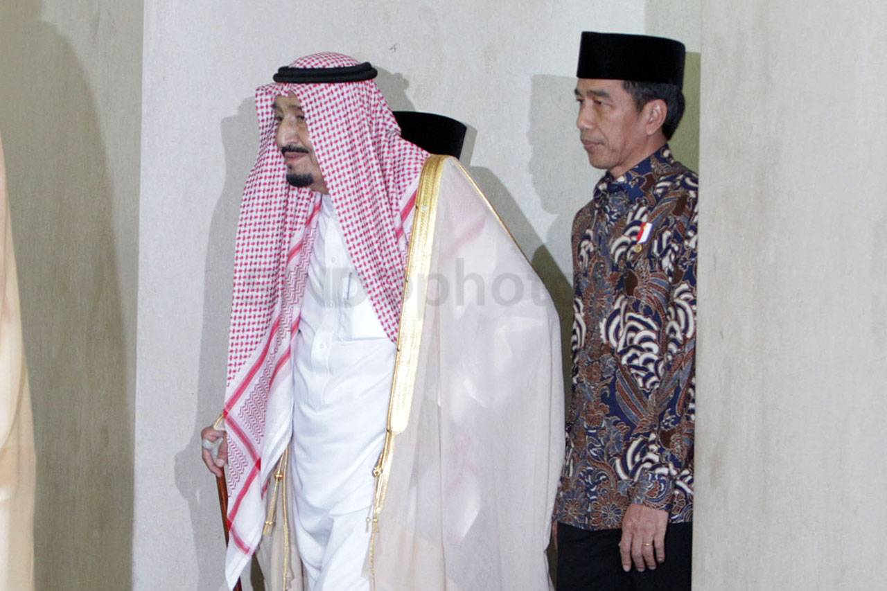 Didampingi Presiden...